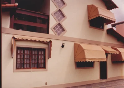 Janelas - Toldo Capota | Prosol Toldos | Lonas acrílicas ou sintéticas