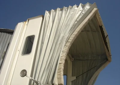 Toldo Aeroporto - Toldo Capota | Prosol Toldos | Lonas acrílicas ou sintéticas